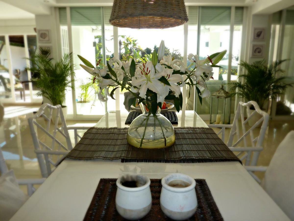 Villa Breeze Boutique Guest Rooms, Marbella Sitio de Calahonda Exterior foto