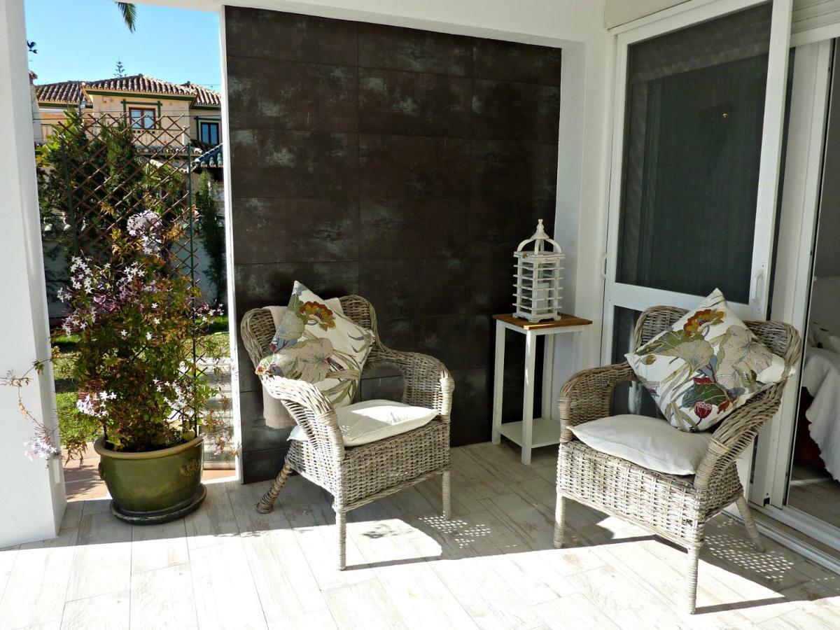 Villa Breeze Boutique Guest Rooms, Marbella Sitio de Calahonda Exterior foto