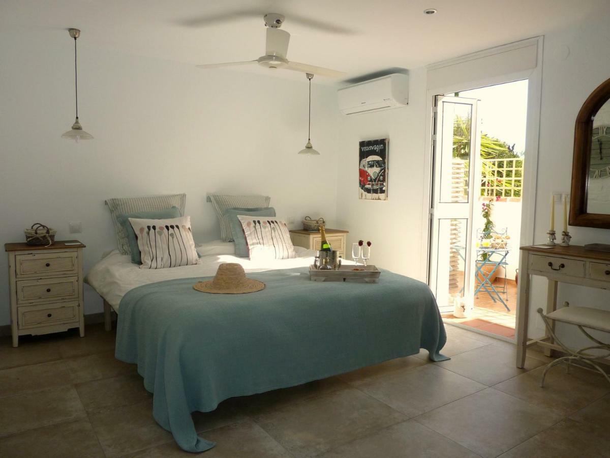 Villa Breeze Boutique Guest Rooms, Marbella Sitio de Calahonda Exterior foto