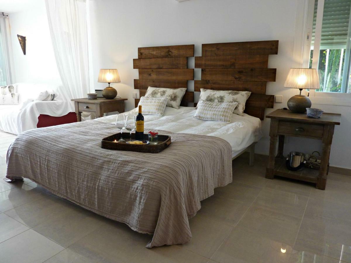 Villa Breeze Boutique Guest Rooms, Marbella Sitio de Calahonda Exterior foto